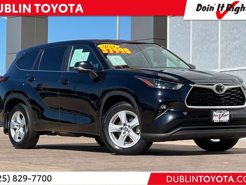 Certified 2024 Toyota Highlander LE image 1