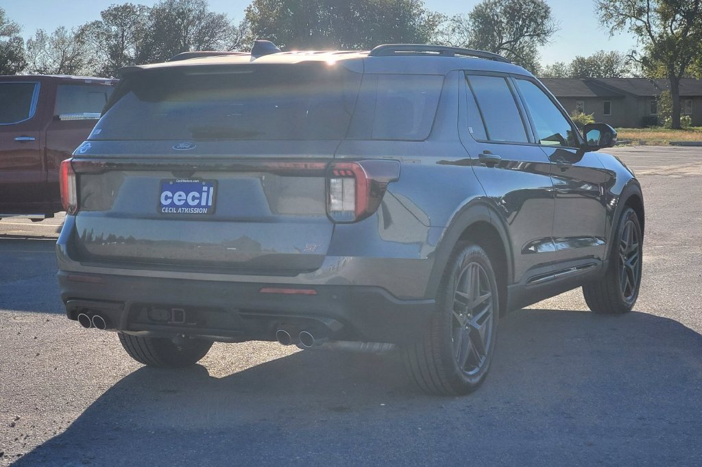 New 2026 Ford Explorer ST w/ Sun And Sound Package RWD image 6