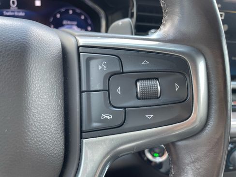 Used 2023 Chevrolet Silverado 1500 LTZ w/ LTZ Premium Package AWD/4WD image 17