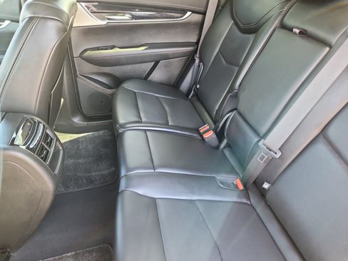 Used 2023 Cadillac XT5 Premium Luxury AWD/4WD image 13