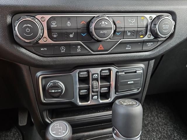 New 2026 Jeep Gladiator Sport AWD/4WD image 57