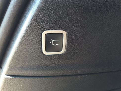 New 2026 Chrysler Pacifica Select FWD image 11