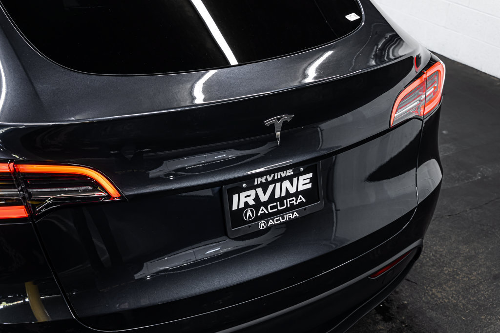 Used 2025 Tesla Model Y Long Range RWD image 14
