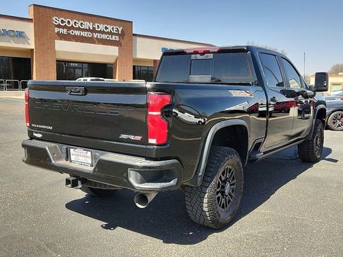 Certified 2025 Chevrolet Silverado 2500 ZR2 w/ Technology Package image 4
