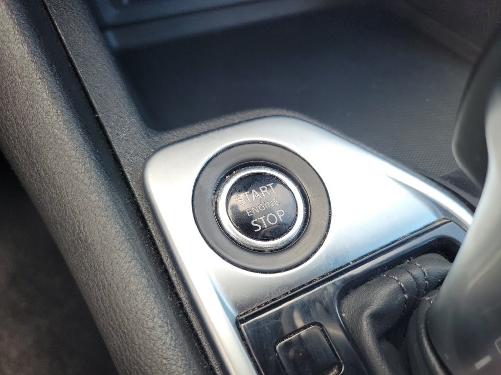 Used 2024 Nissan Sentra SV FWD image 27