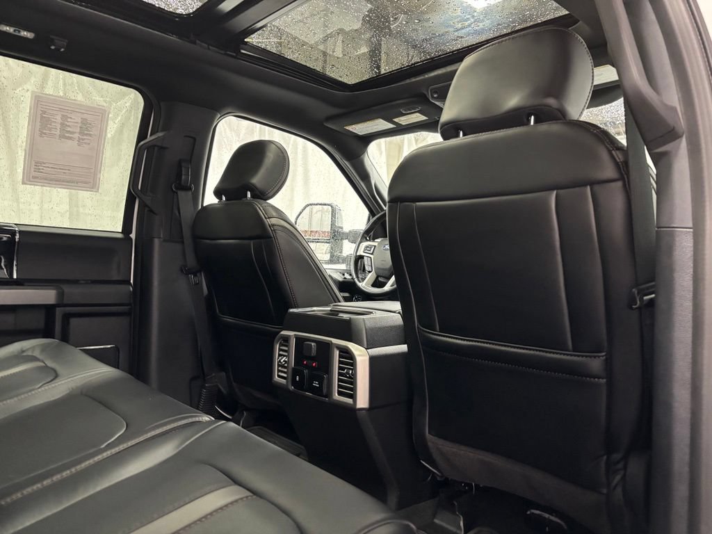 Used 2020 Ford F250 Platinum w/ Tremor Off-Road Package AWD/4WD image 54