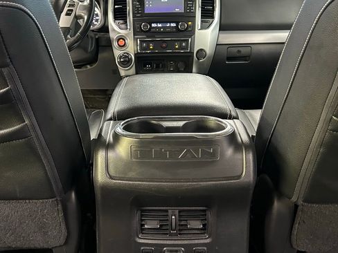 Used 2016 Nissan Titan PRO-4X w/ Pro-4x Convenience Package image 37