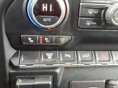 Certified 2022 Chevrolet Silverado 3500 LTZ w/ LTZ Plus Package image 27