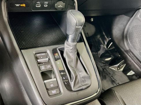Used 2023 Honda CR-V EX image 16
