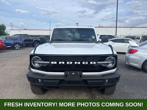 Used 2025 Ford Bronco Outer Banks AWD/4WD image 7