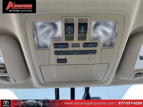 Used 2015 Toyota Highlander Limited Platinum image 38