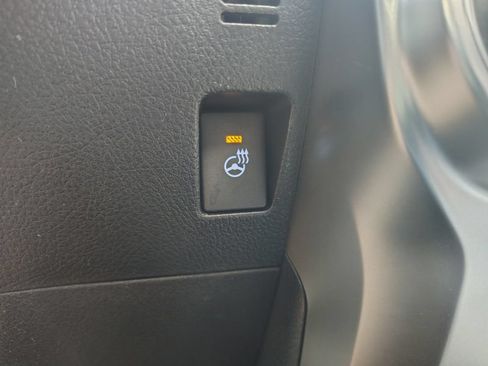 Used 2024 Toyota 4Runner Limited AWD/4WD image 15
