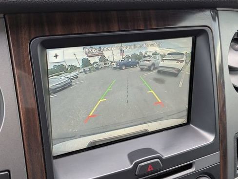 Used 2017 Ford Expedition Platinum RWD image 25