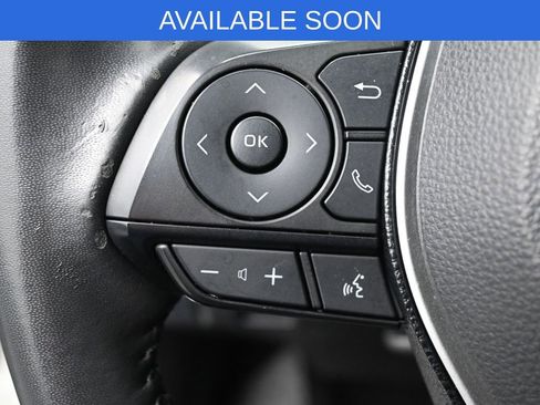 Used 2021 Toyota Corolla SE w/ SE Premium Package image 15