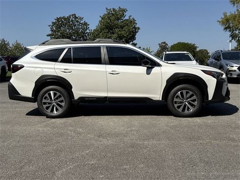 New 2025 Subaru Outback Premium image 2