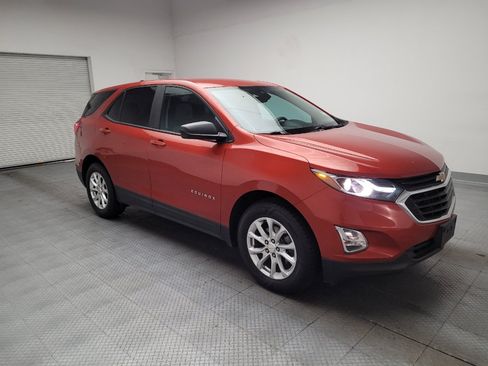 Used 2020 Chevrolet Equinox LS FWD image 11
