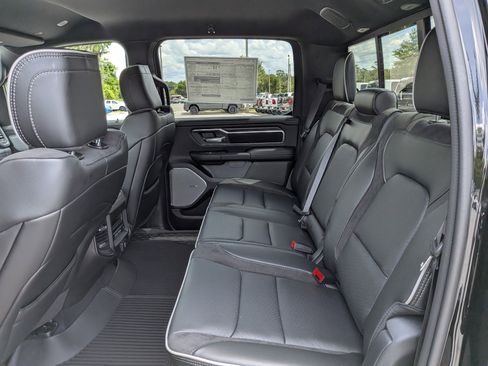 New 2026 RAM 1500 Laramie AWD/4WD image 13