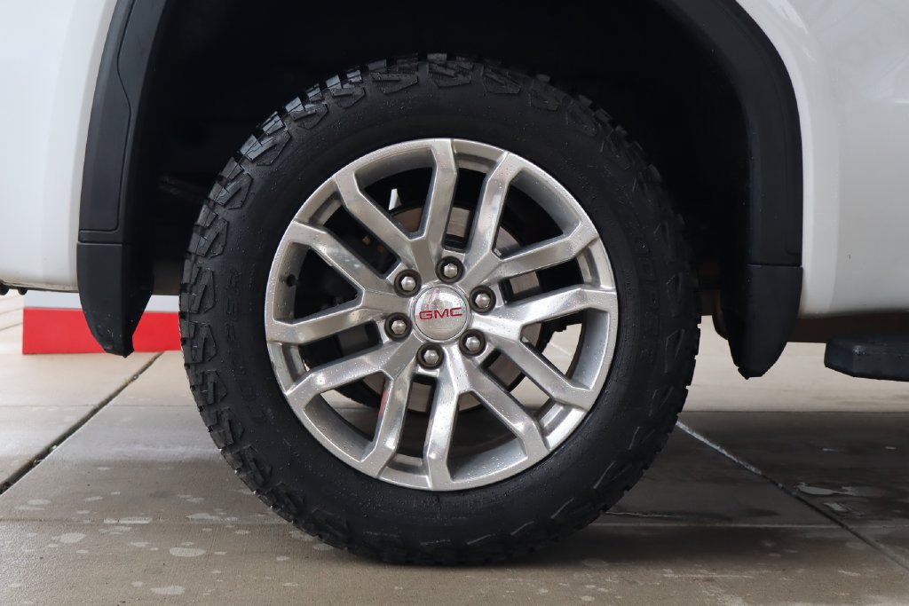 Used 2019 GMC Sierra 1500 SLT w/ SLT Premium Plus Package AWD/4WD image 13