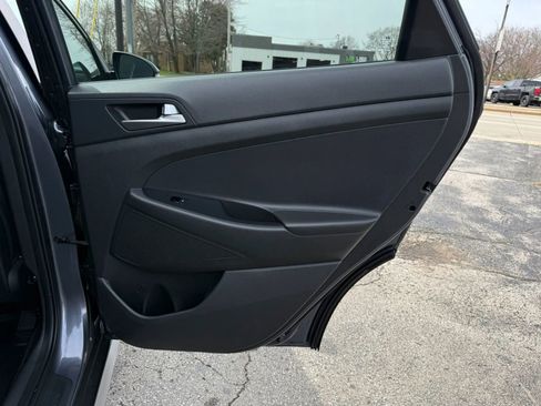 Used 2017 Hyundai Tucson Sport AWD/4WD image 16