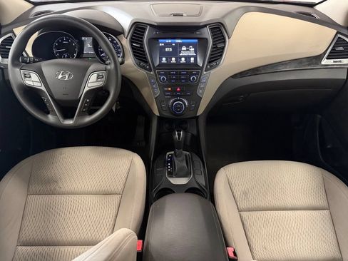 Used 2018 Hyundai Santa Fe SE w/ Cargo Package FWD image 14