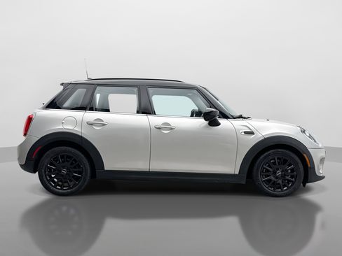 Used 2021 MINI Cooper 4-Door Hardtop w/ 6.5" Touchscreen Package FWD image 6
