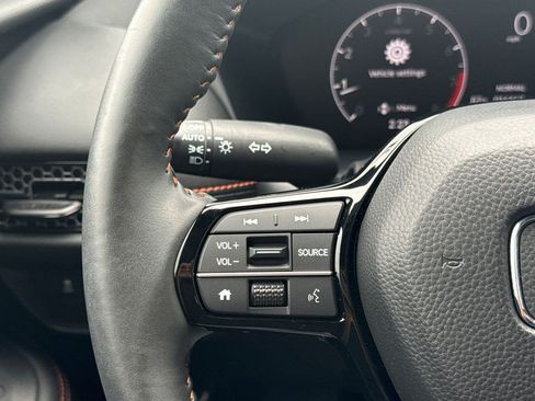Certified 2024 Honda HR-V Sport image 22