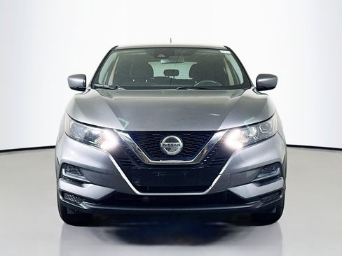 Used 2020 Nissan Rogue Sport S w/ Appearance Package FWD image 2