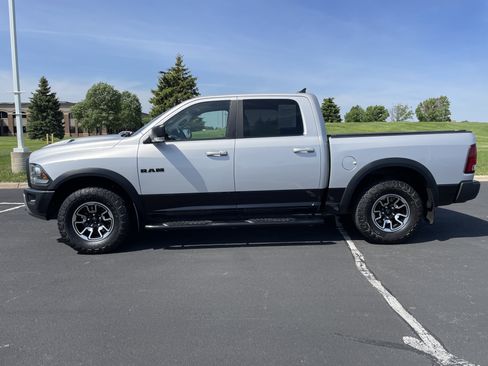 Used 2016 RAM 1500 Rebel w/ Luxury Group AWD/4WD image 2