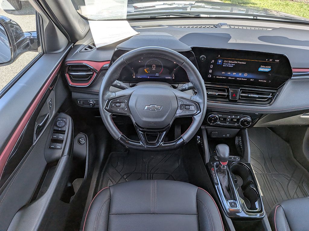 Certified 2026 Chevrolet TrailBlazer RS w/ Convenience Package FWD image 15