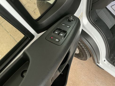 Used 2025 RAM ProMaster 1500 w/ Quick Order Package 22G SLT image 15