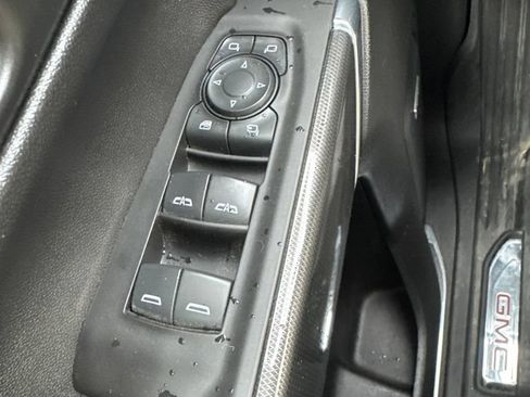 Used 2021 GMC Sierra 1500 AT4 w/ AT4 Value Package AWD/4WD image 15