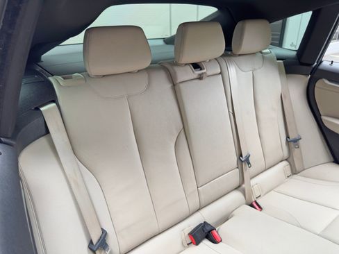 Used 2014 BMW 335i Gran Turismo xDrive image 41