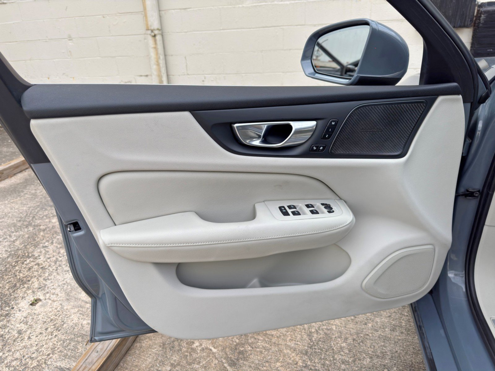 Used 2023 Volvo S60 B5 Ultimate w/ Climate Package FWD image 43