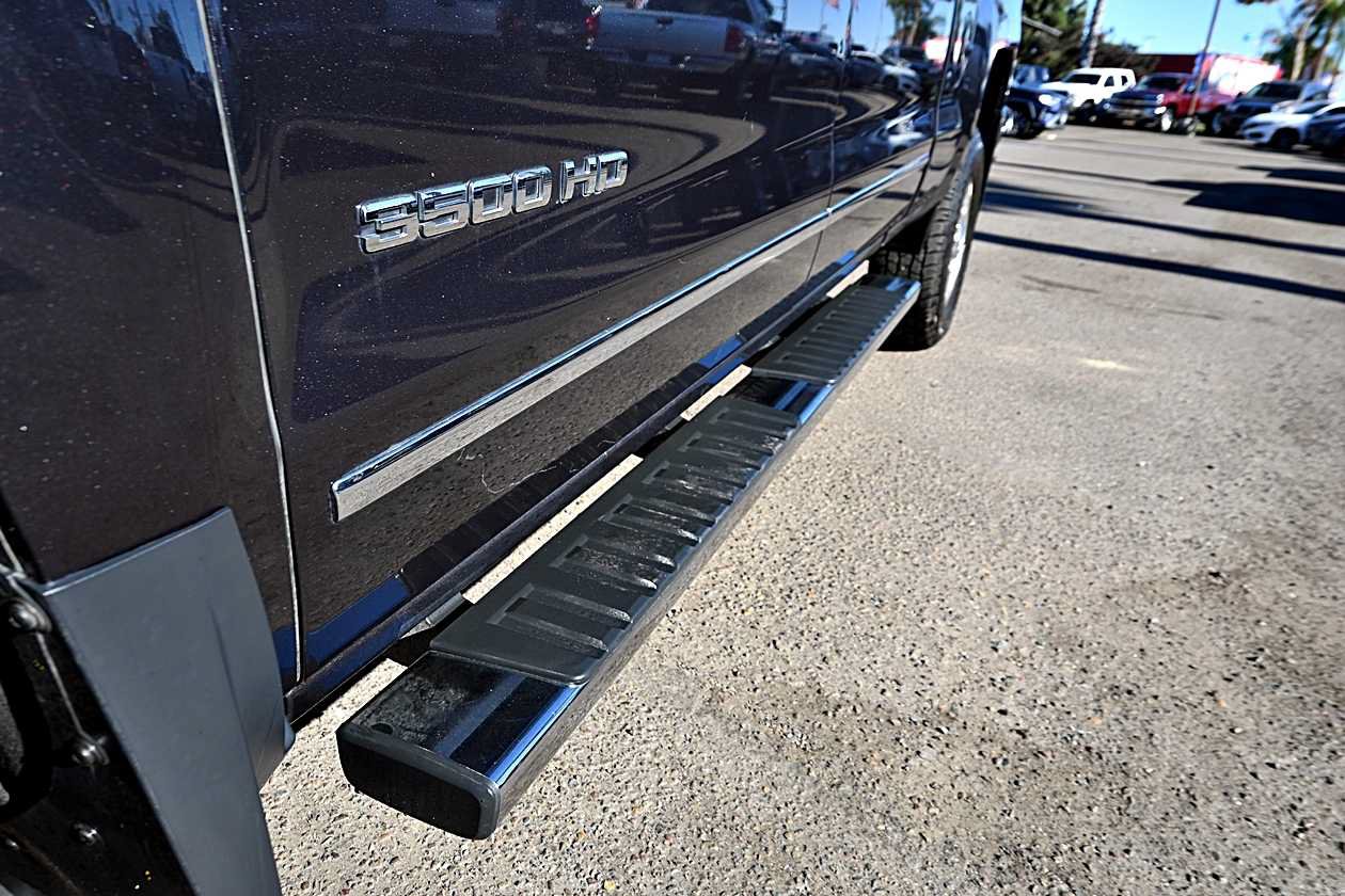 Used 2015 Chevrolet Silverado 3500 LTZ w/ LTZ Plus Package AWD/4WD image 9
