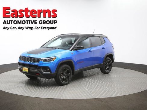 Used 2023 Jeep Compass Trailhawk AWD/4WD image 56