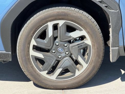 Used 2025 Subaru Forester Limited AWD/4WD image 13
