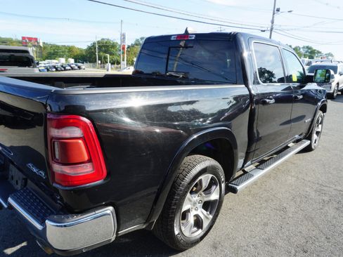 Used 2019 RAM 1500 Laramie image 7