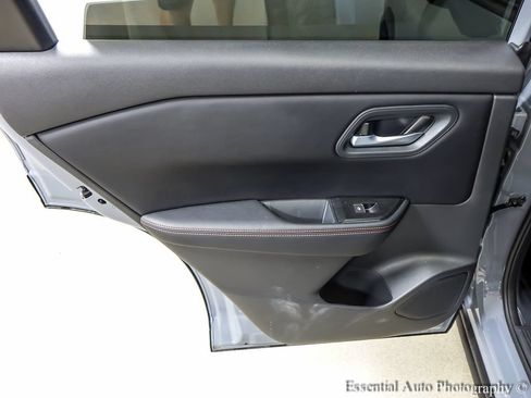 Used 2025 Nissan Rogue SV w/ Rock Creek Premium Package AWD/4WD image 21