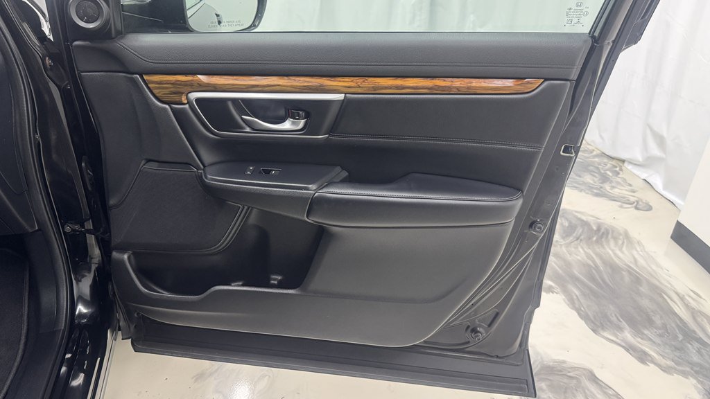 Used 2018 Honda CR-V EX-L image 25