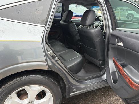 Used 2011 Honda Crosstour EX-L image 17