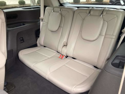 Used 2023 Lincoln Aviator Reserve w/ Equipment Group 201A image 17