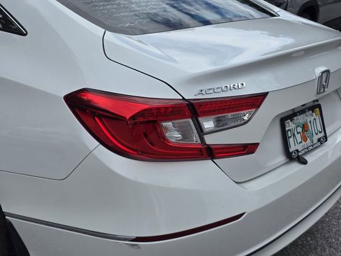 Used 2018 Honda Accord EX-L image 7