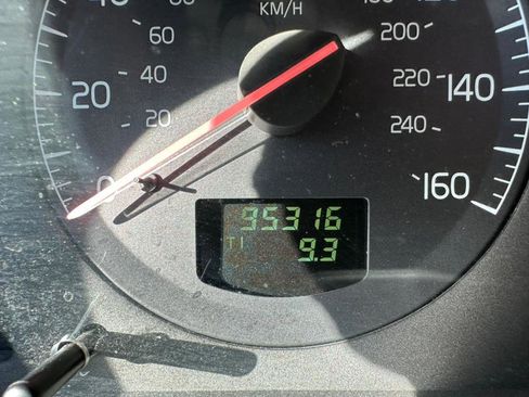 Used 2002 Volvo S60 2.4T image 28