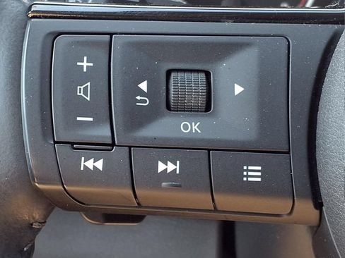 Used 2024 Nissan Pathfinder SL w/ Cargo Package AWD/4WD image 25
