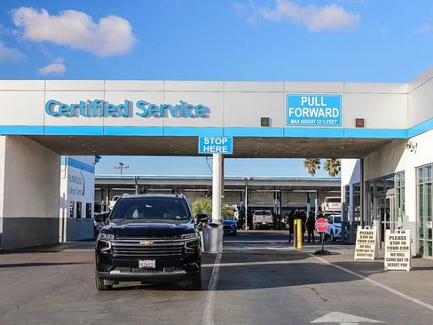 Used 2025 Chevrolet Tahoe Z71 w/ Z71 Off-Road Package image 33