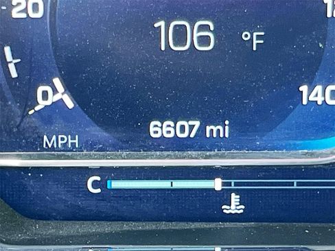 Used 2024 Chevrolet Silverado 1500 LT image 12