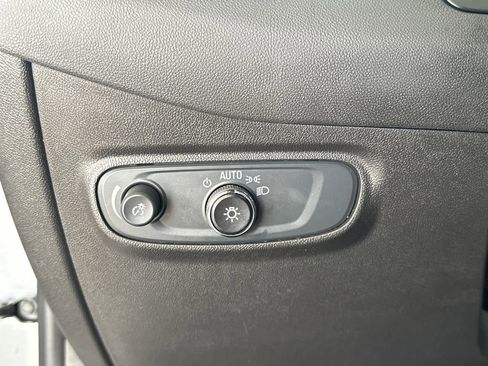 Certified 2024 Chevrolet Equinox LT image 19