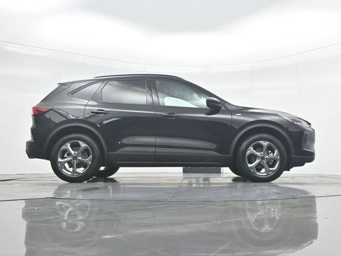 Used 2025 Ford Escape ST-Line AWD/4WD image 29