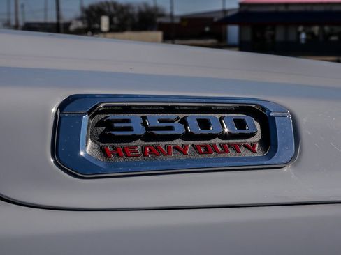Used 2024 RAM 3500 Big Horn AWD/4WD image 71