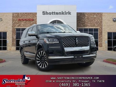Used 2023 Lincoln Navigator L Black Label image 1